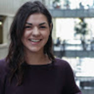 Meet your Posher, Kayla